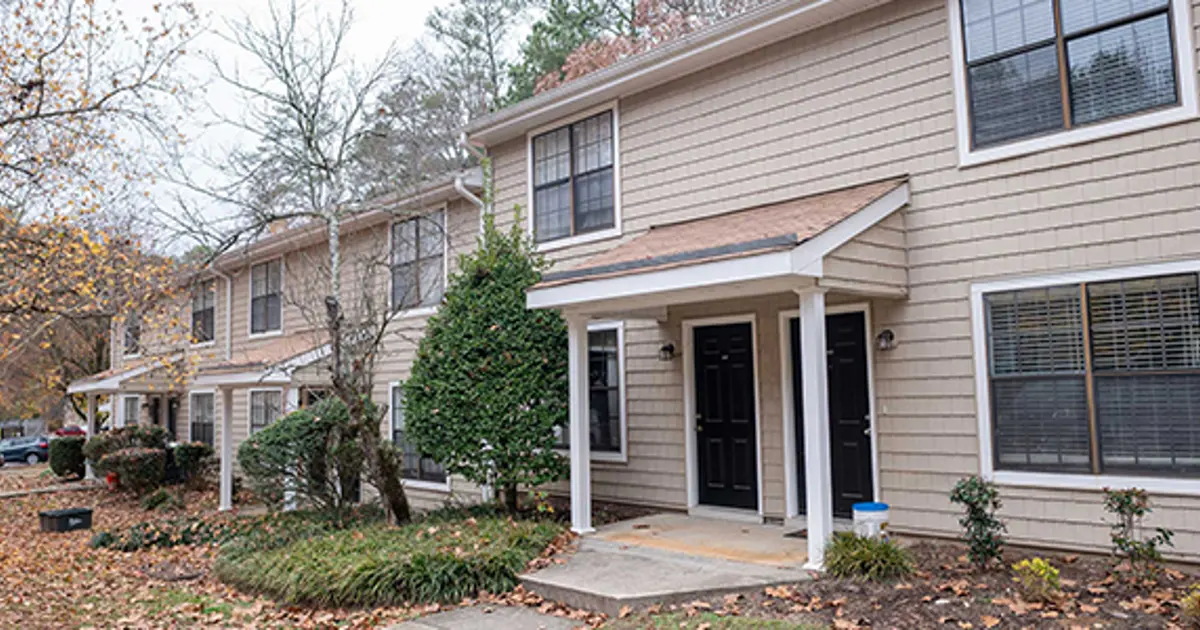 Home | Summit at 501